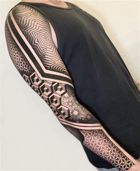 39 ideas de Tatuajes en el BRAZO de hombre/mujer。